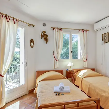 Des Hautes - Welkeys Villa